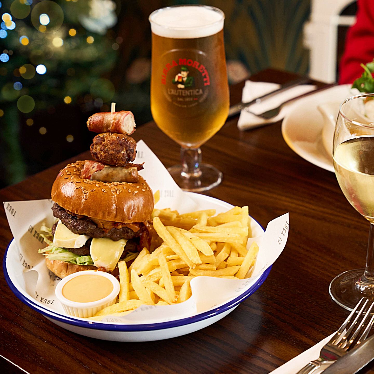 Festive Lunch & Dinner at The Kings Head in Rhuddlan